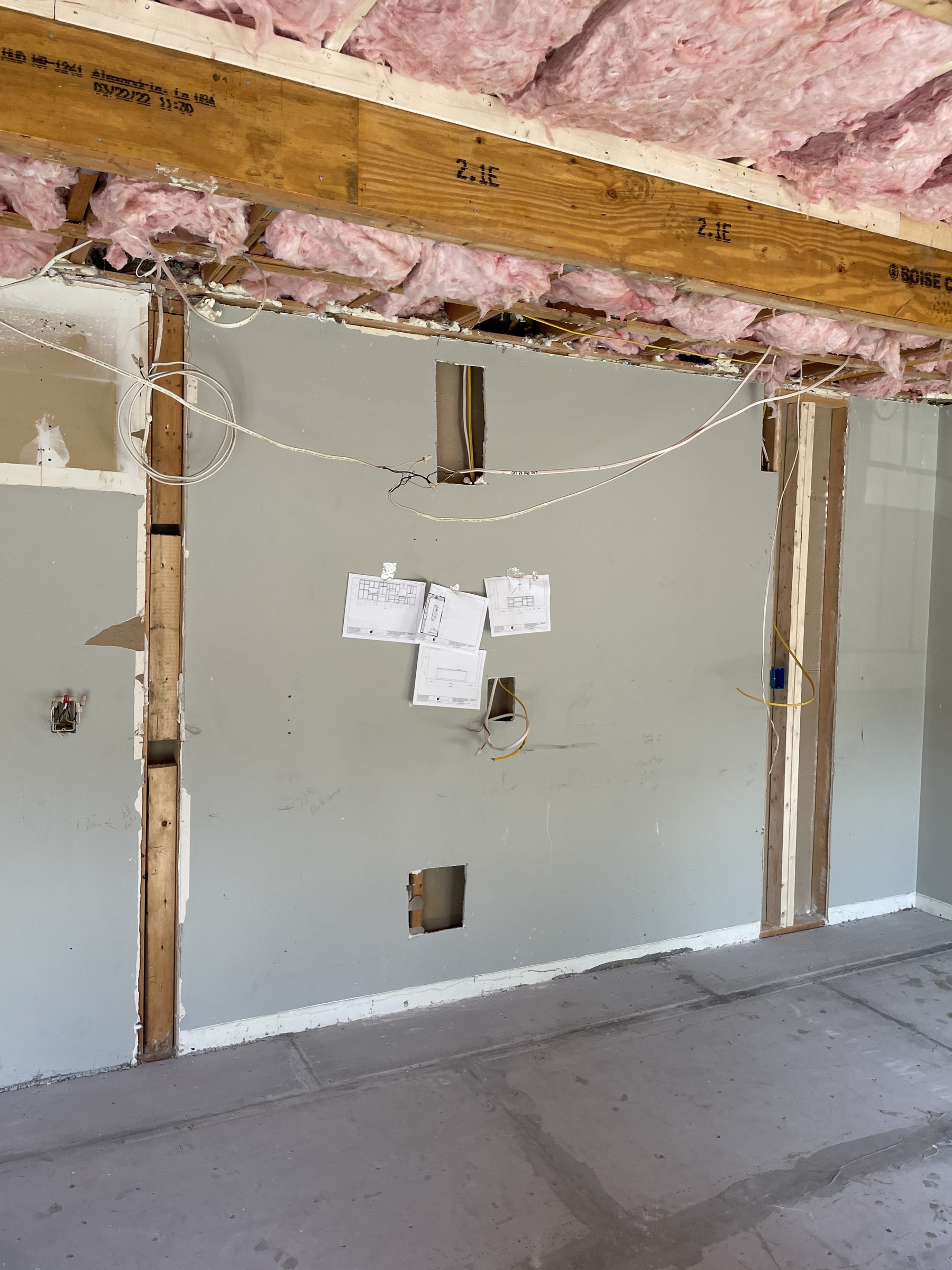 Sharon Tray Ceiling