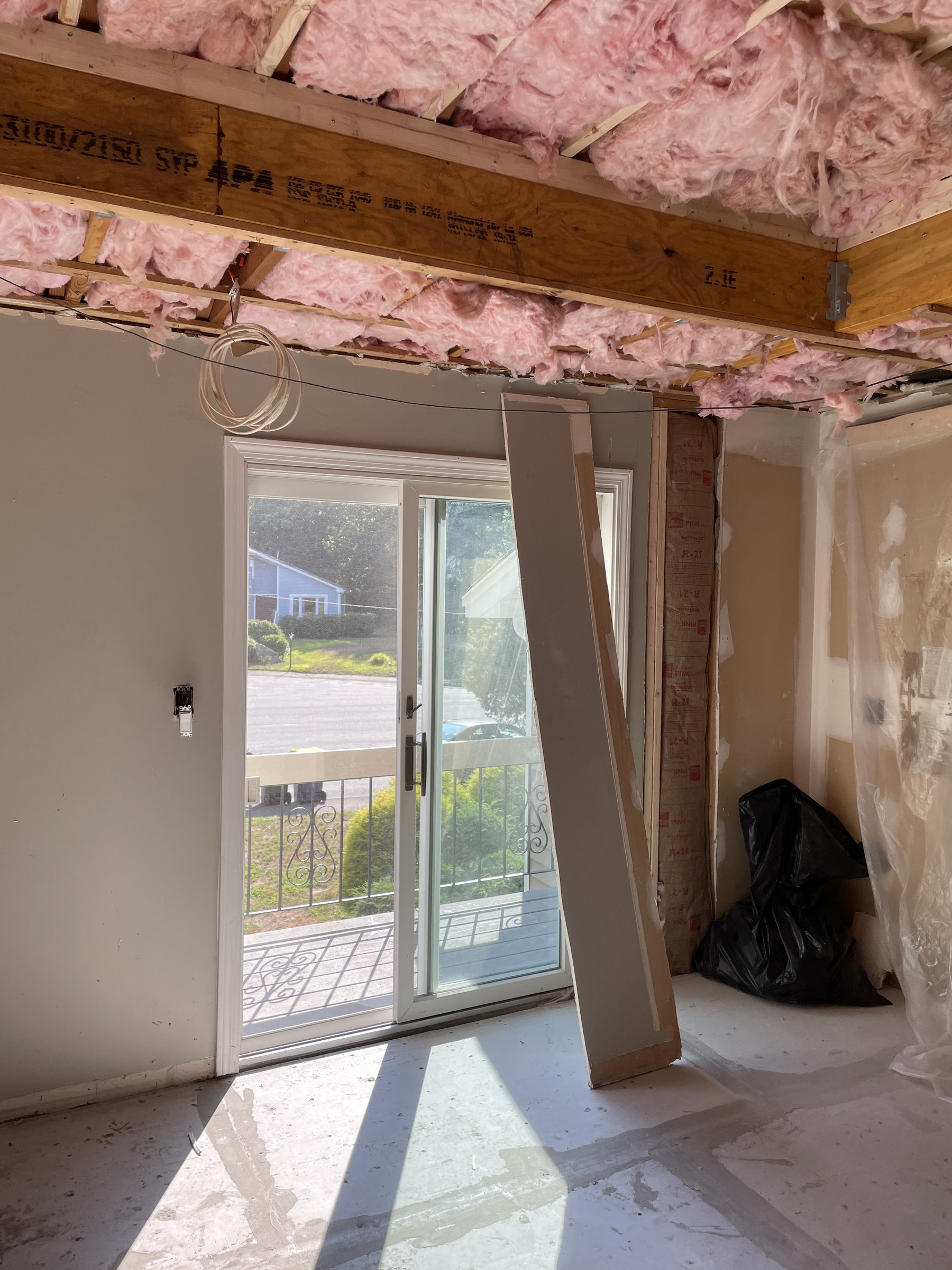 Sharon Tray Ceiling