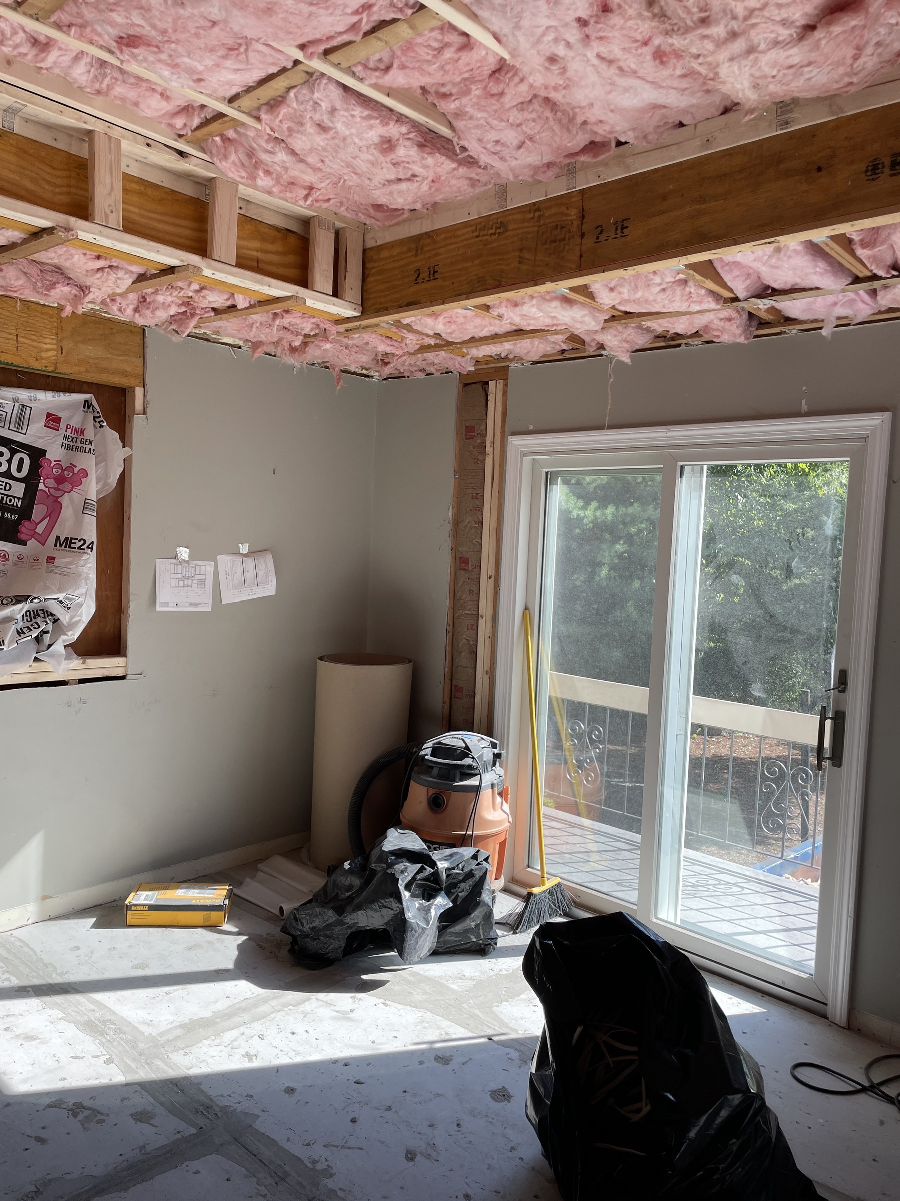 Sharon Tray Ceiling